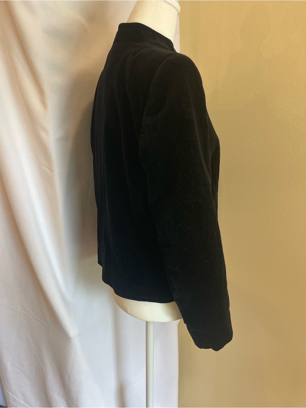 Vintage Black Velvet Evening Jacket Open Front Blazer Quiet Luxury Formal 10 P - Picture 8 of 16